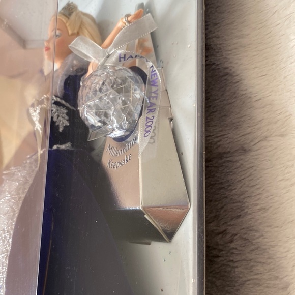 NRFB Millennium Princess Barbie Doll ✨ - Picture 8 of 15